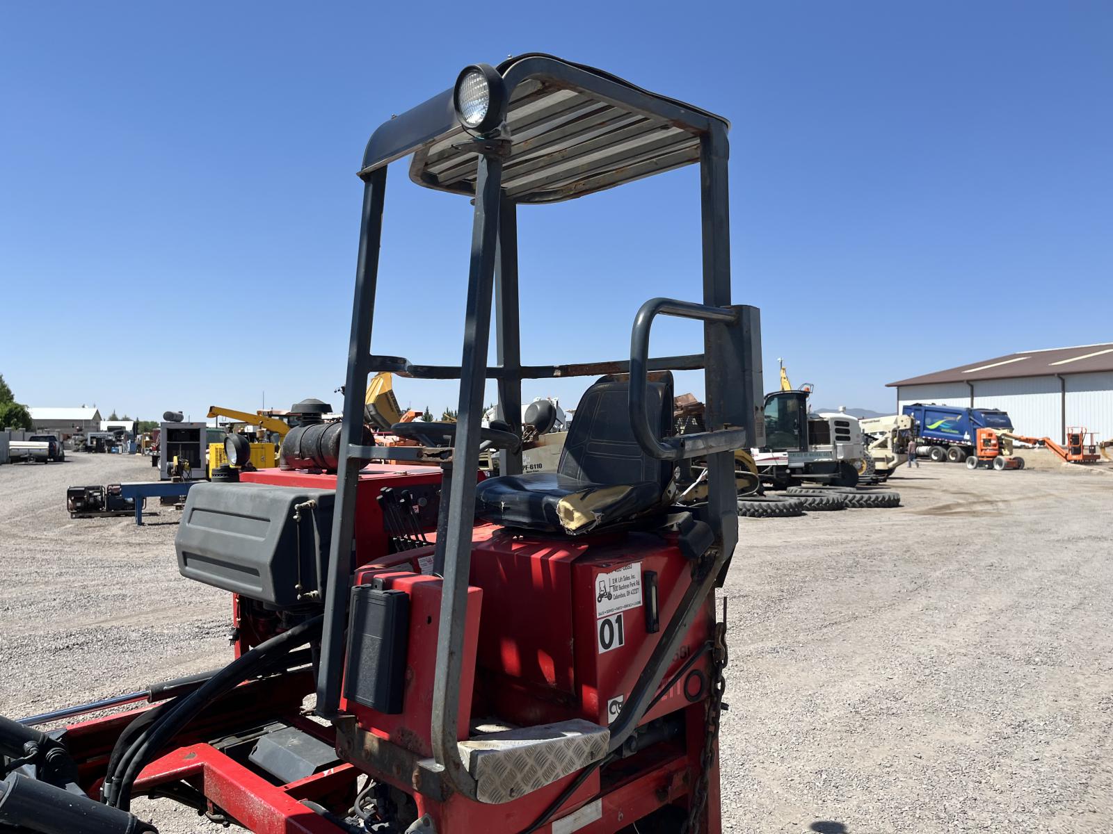 ./imagenes/INVOICE/2019/17233/MONTACARGAS MOFFETT M5500 (14).JPG